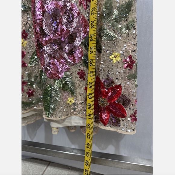 NWT $598 Mac Duggal [ 8 ] Floral Embellished Spaghetti Strap Gown in Nude #G1458 - Picture 13 of 13